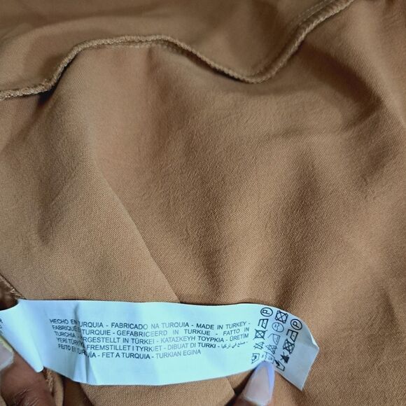 Zara   - Picture 8 of 9